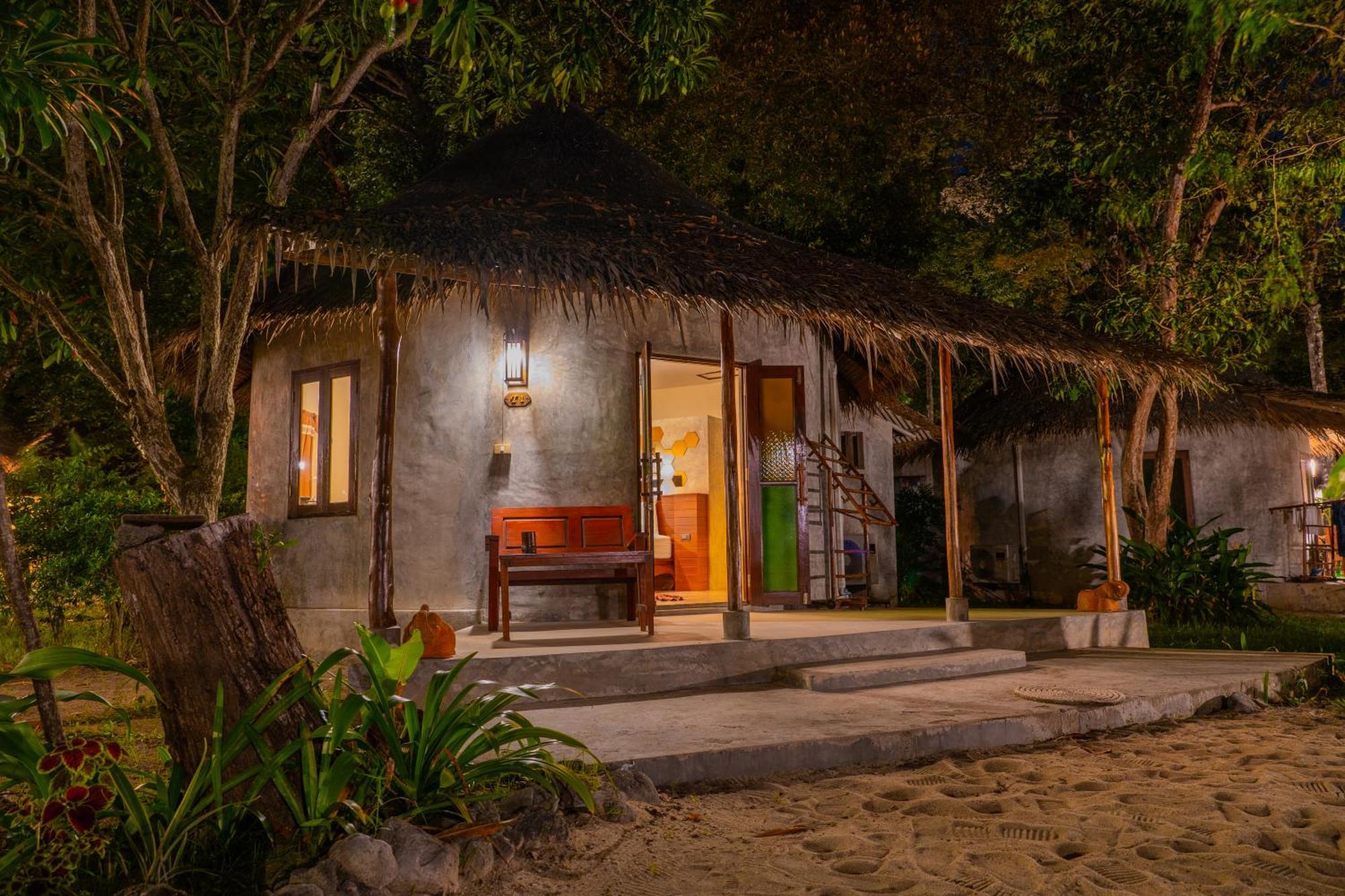 The Tropical Beach Resort Koh Chang Exterior photo