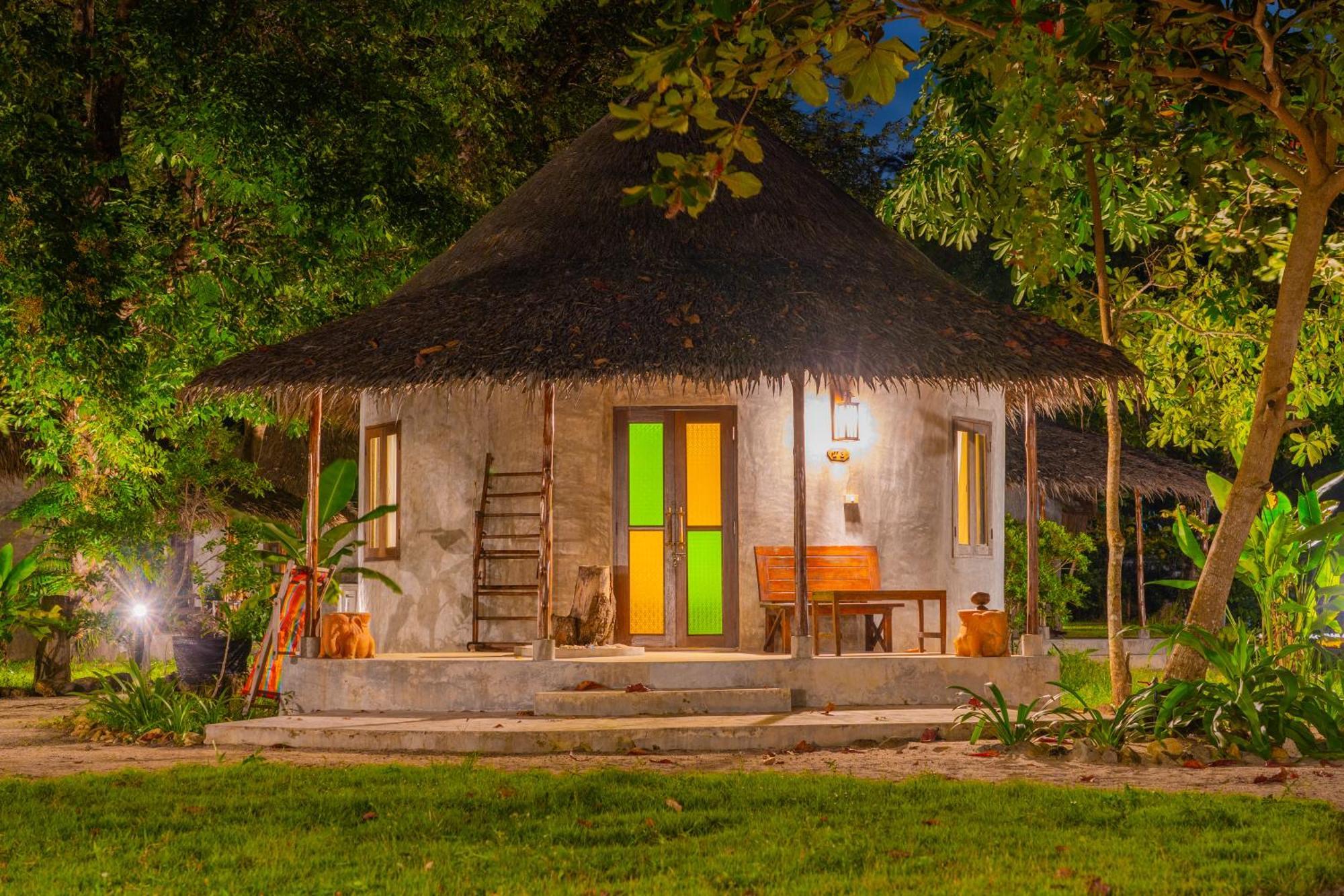 The Tropical Beach Resort Koh Chang Exterior photo